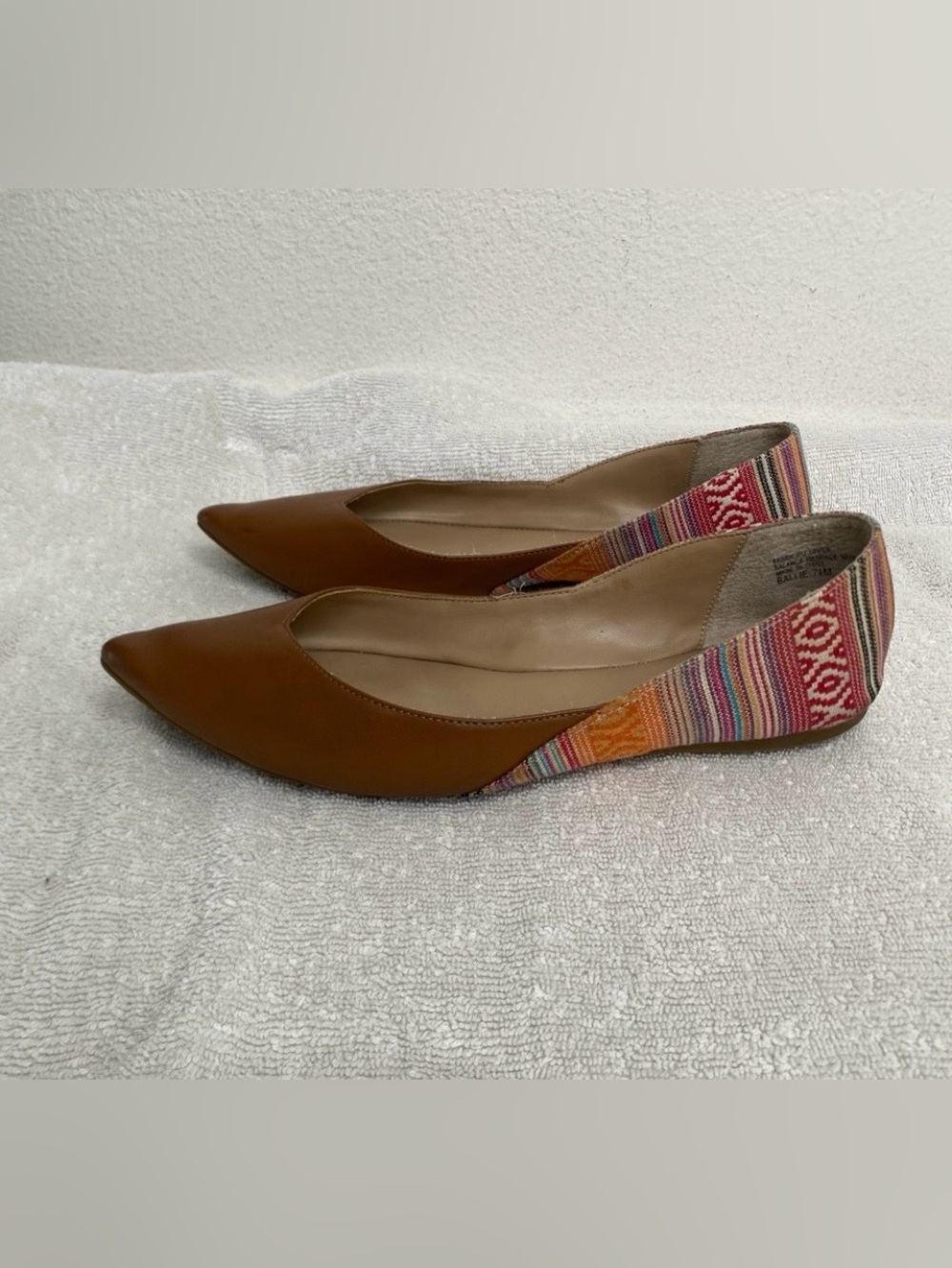 Audrey Brooke Womens Brown Multicolor Faux Leather Aztec Pointy Flats Size 7.5